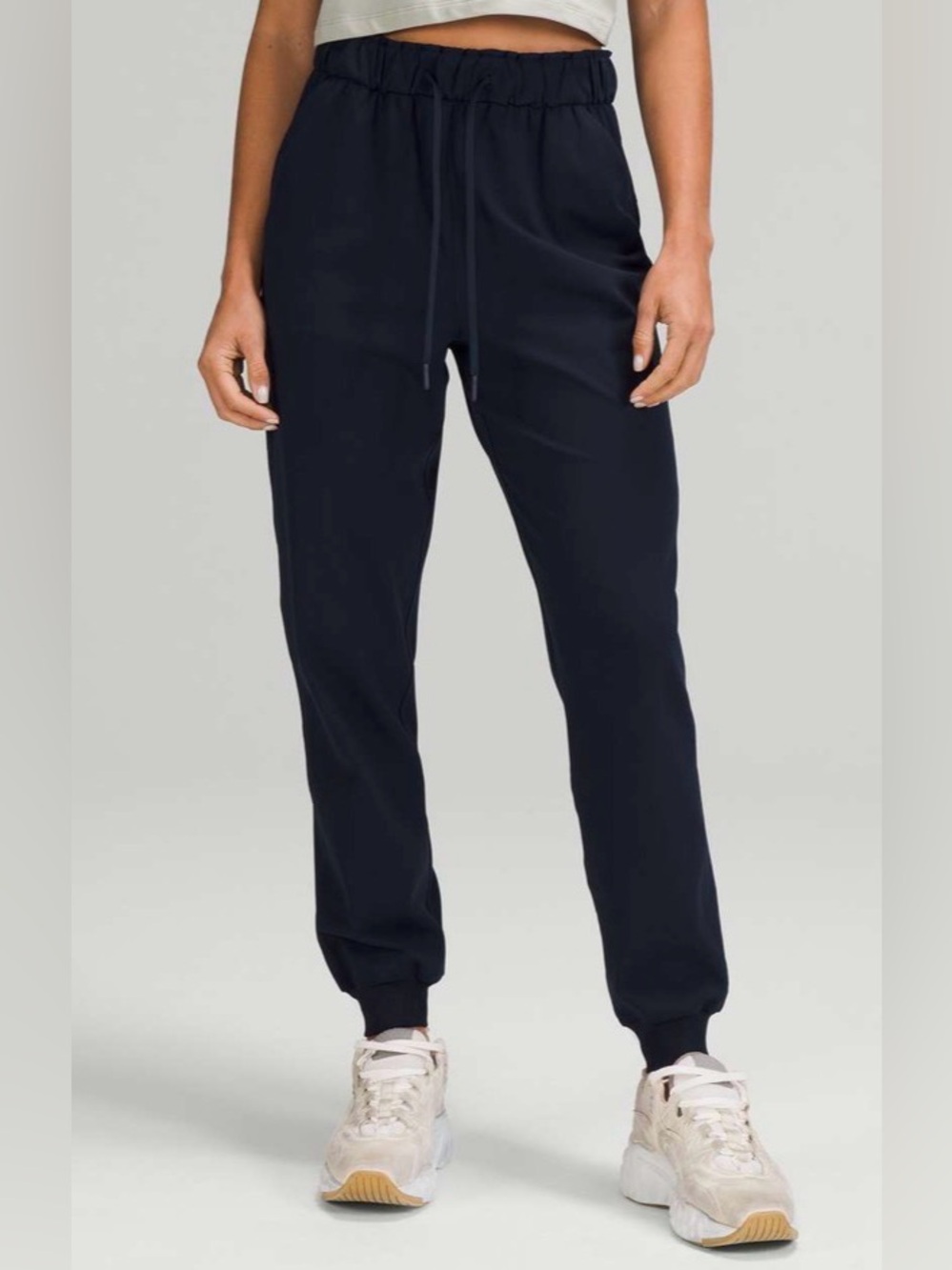 Lululemon Stretch High-Rise Jogger